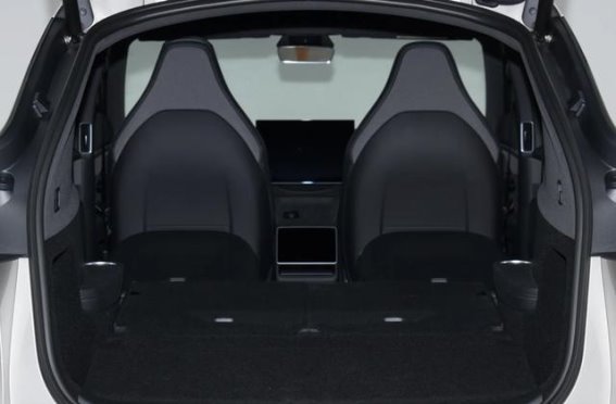 特斯拉Model Y L正式上市：33.9万元起，竞争愈加激烈