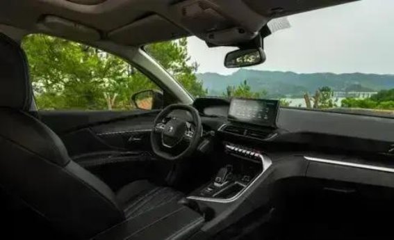 东风标致新4008：穿越山海，尽享自驾乐趣