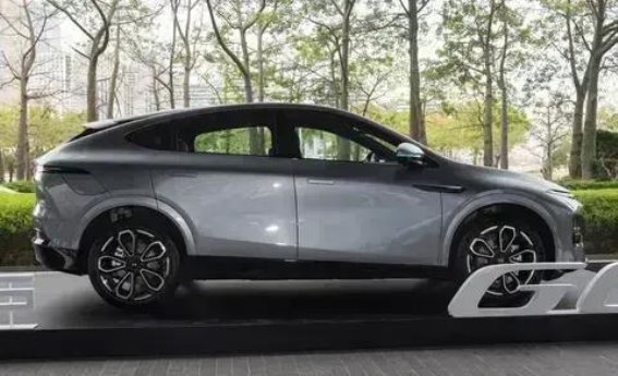 2025款小鹏G6上市：智能驾控与购车福利双重升级