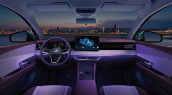 燃油车阵营的新动向：捷达VS8、长安逸动与途观L PRO的深入分析