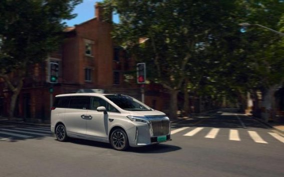 魏牌高山7预售开启，重新定义家庭出行新标准