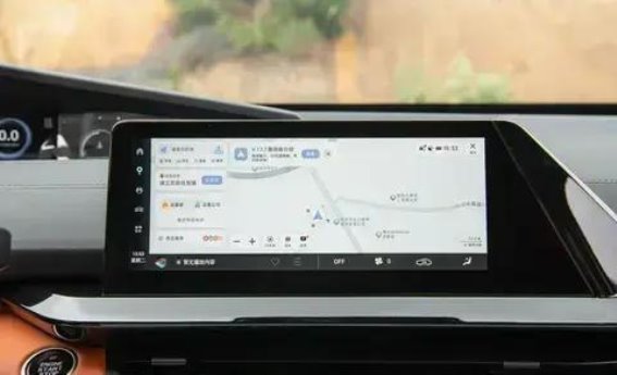 长安二代UIN-V安全护航，清库活动助力金秋购车季