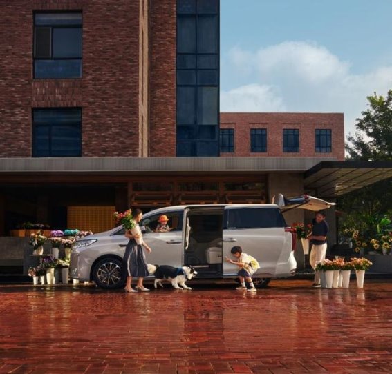 魏牌高山7：打破MPV市场格局，开启家庭出行新时代