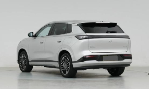 东风风神L8正式上市，12.99万起，家用SUV的新选择