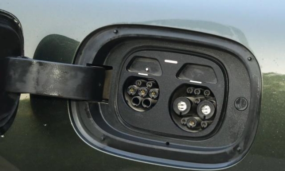 享界S9T：旅行车新标杆，动力与智能的完美融合