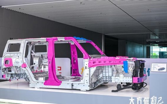 风云X3L上市，10.99万起，塑造国产方盒子新标准