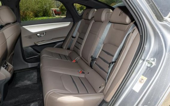 比亚迪汉DM降价背后的市场博弈：能否重燃昔日辉煌？