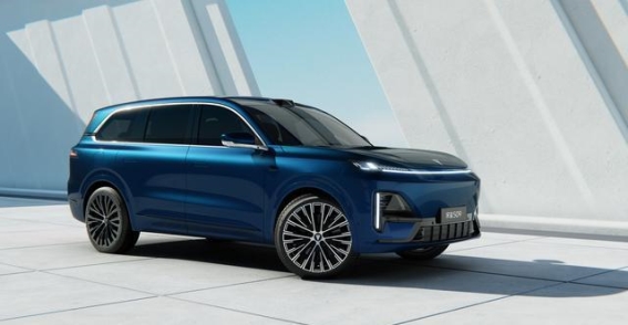 金九银十购车季，深蓝S09与蓝山MAX：家庭出游的最佳选择究竟是谁？