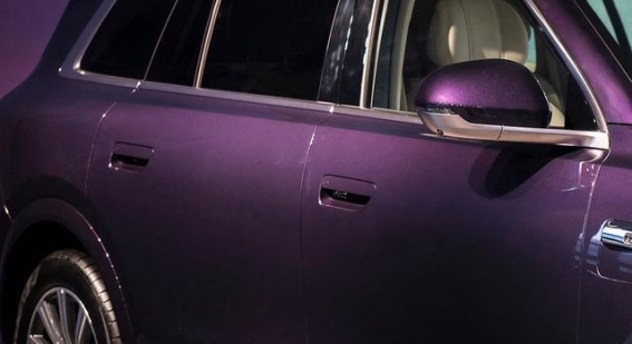 隐藏式门把手的未来：从设计创新到安全回归