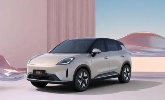 五菱缤果S：精致小车，电动新选择