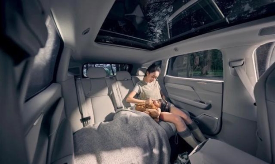 沃尔沃全新XC70：豪华品牌智能化与混动技术的完美融合