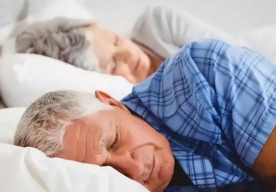 睡觉时，这些细节可能决定你的脑健康