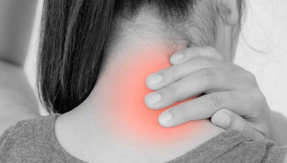 颈椎病引发脑供血不足的三大信号与有效改善方法