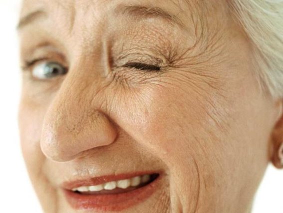 皱纹背后的秘密：长寿的人，这四处总是光滑