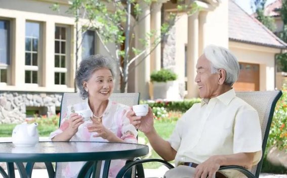 睡前饮食大忌，别再这样做，否则彻夜难眠