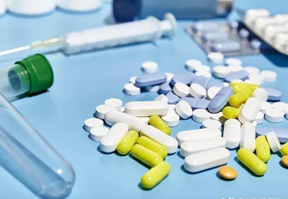 瑞舒伐他汀的长期使用：效果与风险的平衡