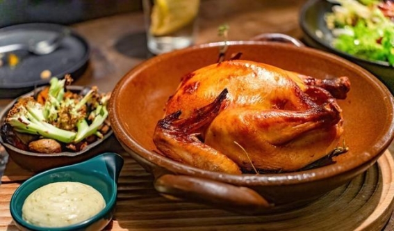 晚餐习惯不当，肠胃问题早埋下隐患