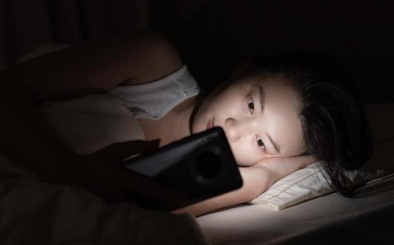 熬夜的致命信号：这些身体反应可能是死亡的前兆