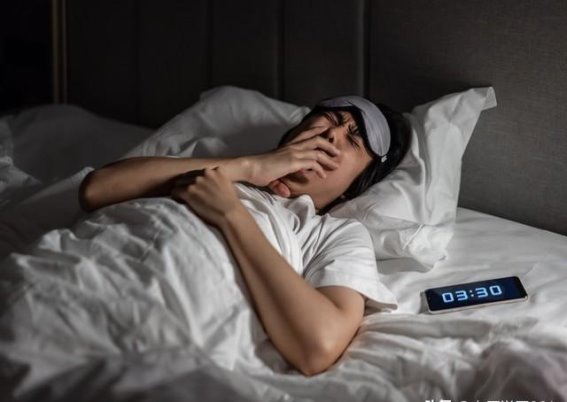 失眠不再是难题！中医酸枣仁汤的天然助眠秘方