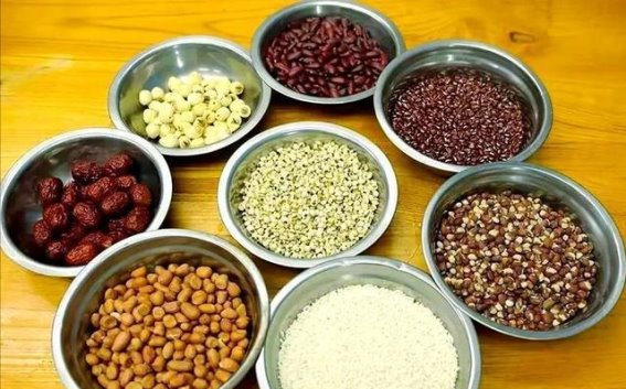 中老年人早餐要避免这些误区，换掉这些食物，健康又营养