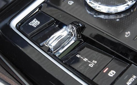 宝马手势控制退出历史舞台：技术尝试的告别