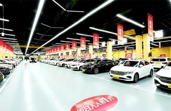 95后二手车达人小何的奥迪Q5淘车记：自备设备避坑，从懂车帝捡到宝