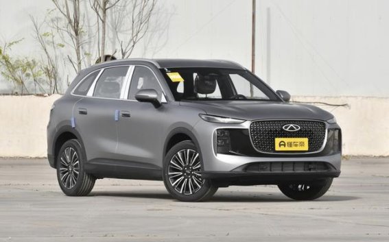 9.99万入手！瑞虎8豹款：年轻人首车首选的高性价比之选