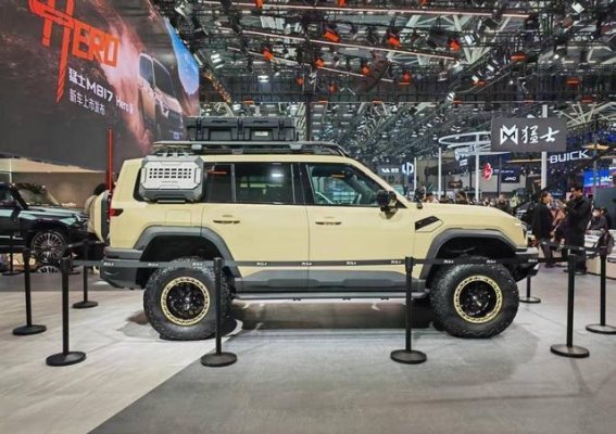 猛士M817 Hero版：30万元级越野SUV新标杆