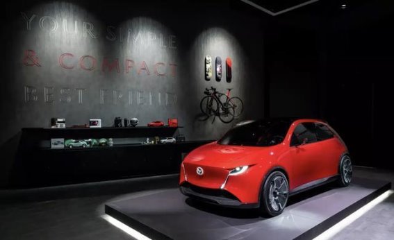 全新马自达2：活力四射的小型轿车新星