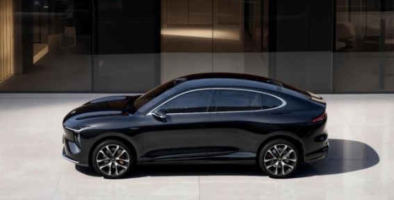 智己LS6：从底盘到续航，深度解析这款“最好开的国产车”