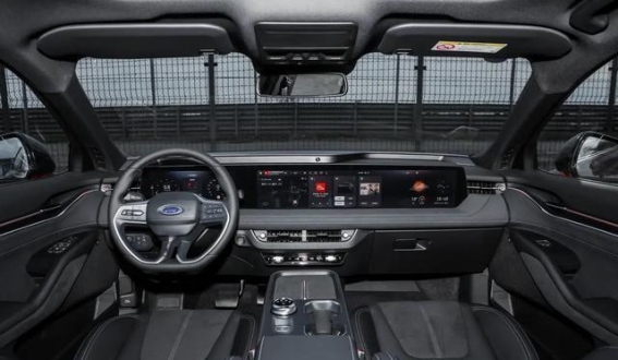 新蒙迪欧上市：性价比之选，智能化与性能并行