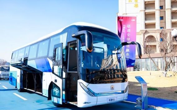 重塑旅运核心价值 中通H系旅团客车2026全域焕新而来