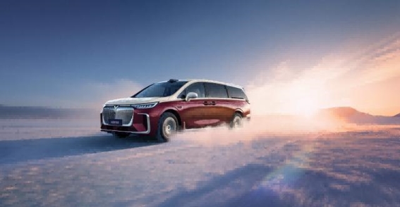 岚图梦想家引领中国高端MPV新时代