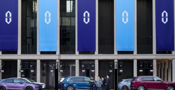 豪华车新标准：从历史品牌到智能化未来