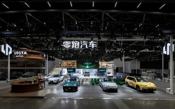 零跑汽车：一年突破800家门店，快速崛起的中国车企新模式