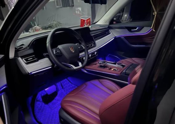 红旗HS5真降狠了：当豪华中型SUV把价格打到想都不敢想