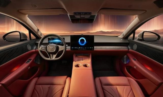 岚图追光L：插混豪华轿车的新高度