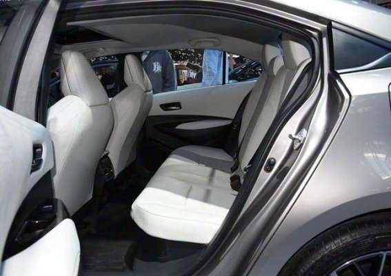 全新丰田卡罗拉将于12月21日上市，车身加长实用性全面提升