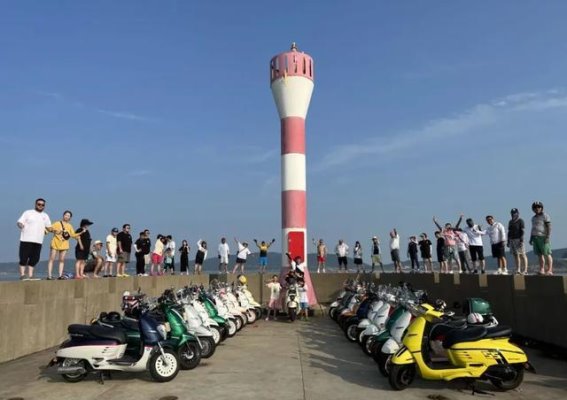 以骑为诗的日常——申姜联盟的温情旅程