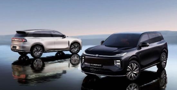 全家智能出行新选择——长安启源Q07智能SUV，价值与创新并行