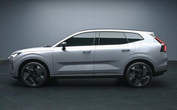 沃尔沃全新XC70：创新与经典交融的混动SUV