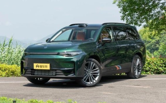 家用车新风潮：零跑C16的“MPV+SUV”优势解析