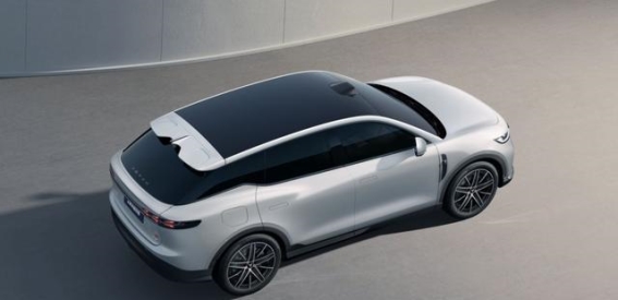 华为首款纯电家用SUV——全新岚图知音，科技与空间双重升级