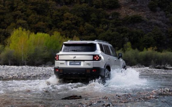 2025款捷途山海T1：续航与动力兼备的全能越野SUV
