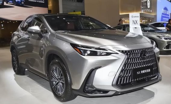 雷克萨斯NX260湾曜特别版：外观抢眼，但动力和内饰的表现有待提升