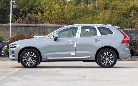 2026款沃尔沃XC60上市，售价39.69万元起直面宝马X3挑战