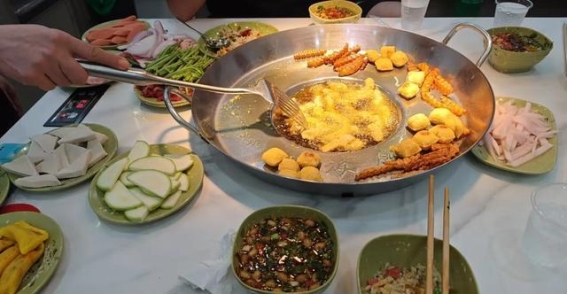 零跑C16升级真香，续航动力双提升，智能配置全面焕新，性价比依旧吊打同级