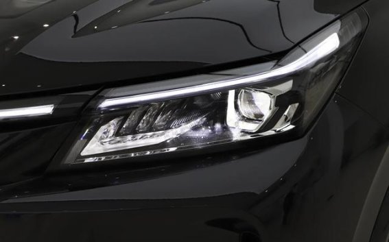 赛力斯蓝电E5 PLUS重磅来袭 7座中型SUV仅7.98万续航1300公里油耗不到1升