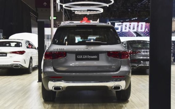 奔驰GLB 2.0T：20万买豪华7座SUV，值得吗？