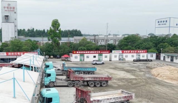 西南砂石运输的创新之路：新能源重卡如何打破传统成本壁垒